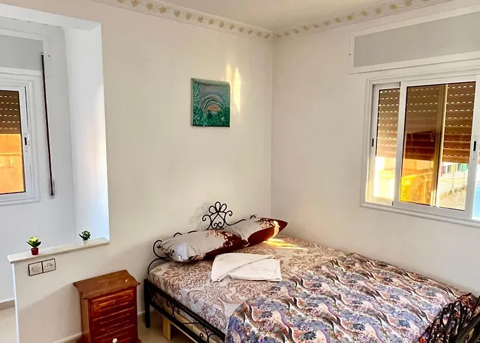 Moderno Apartamento En El Centro , A 3 Min Del Mar V